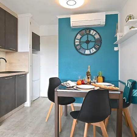 L'esquinade - H5 201 By Interhome
